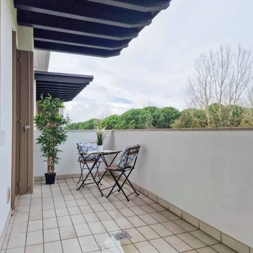 2 Bedrooms Apartment with balcony