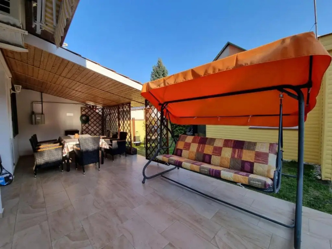 Balaton House
