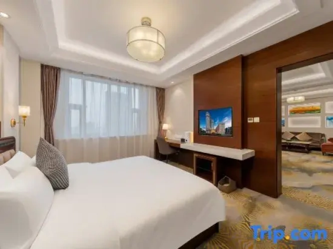 3 Bedrooms Suite