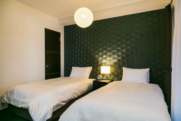 Standard Twin room with balcony