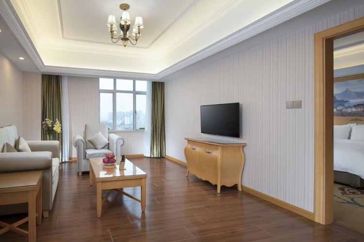 Deluxe Double Suite
