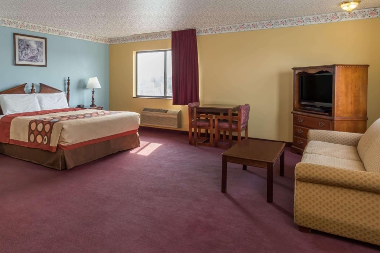 Deluxe Double Suite