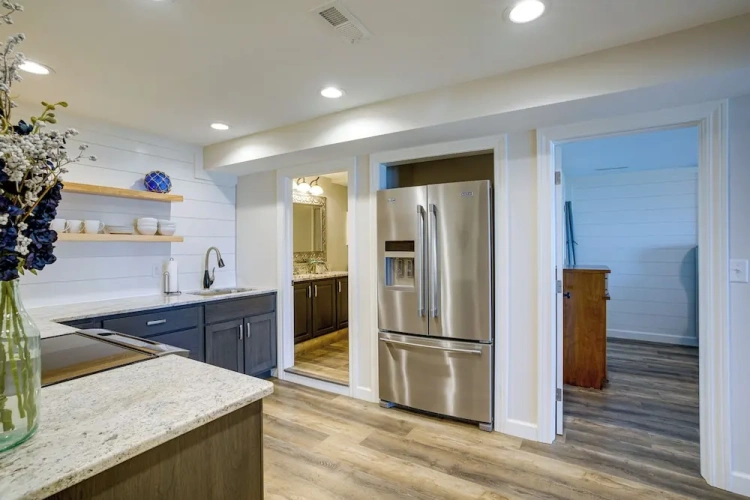 4 Bedrooms Cottage