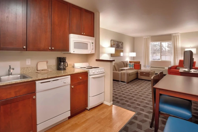 1 Bedroom Suite