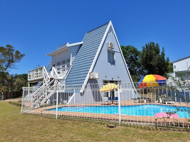 Double Cottage