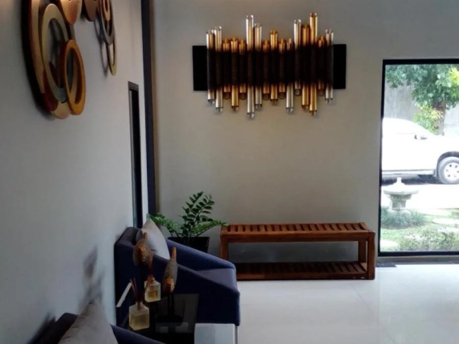 Lot 8 Serviced Apartments