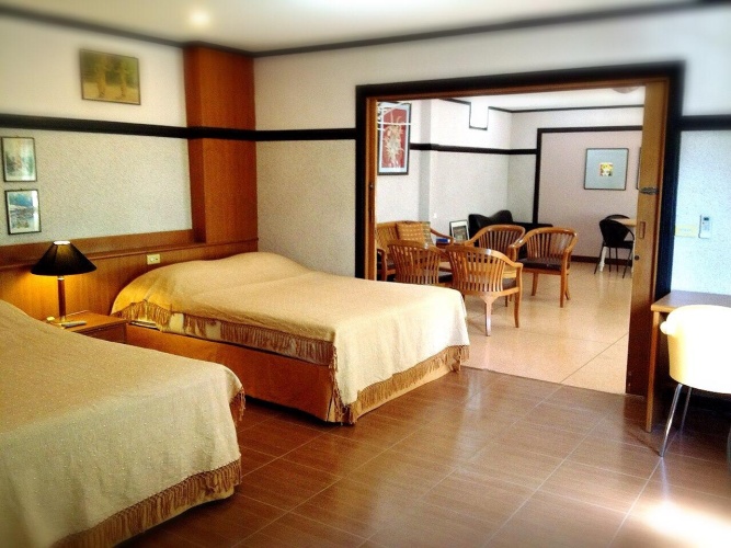 Double Suite