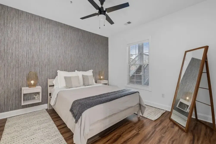 4855-101 Luster Leaf Circle 3 Bedroom Condo by Redawning