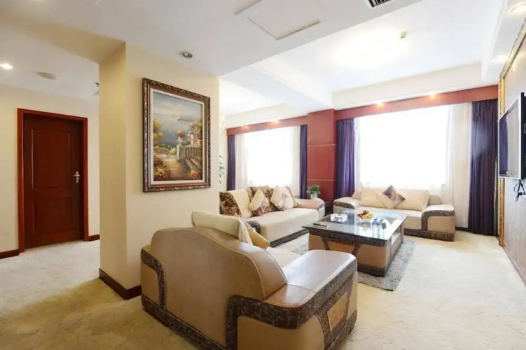 Rebecca Hotel