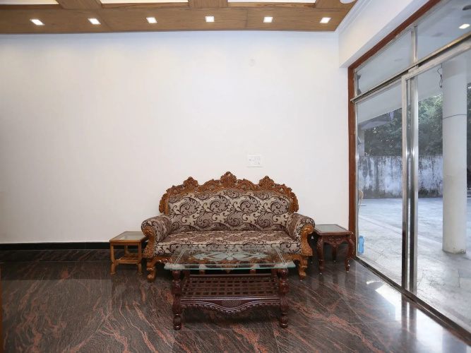 OYO 121 Green View