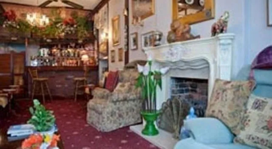 Tudor Rose Original Hotel
