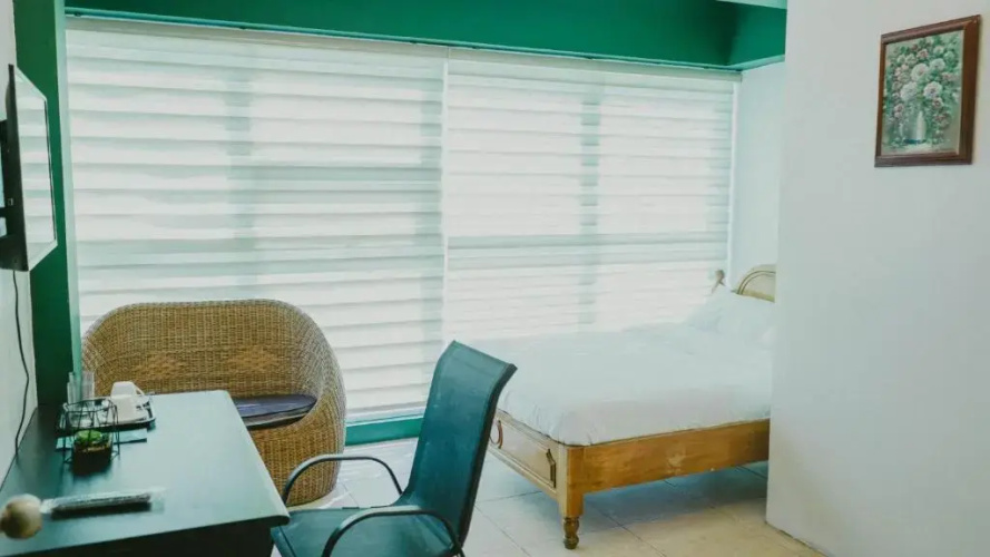 2428 Suites