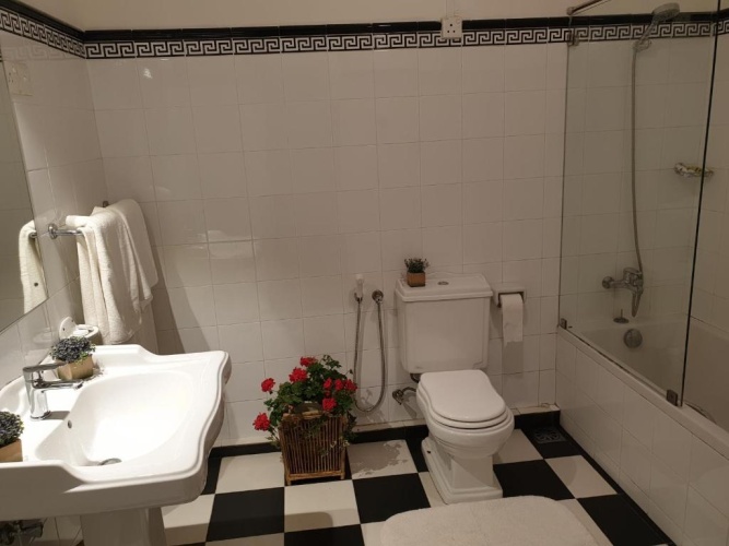 Deluxe Sextuple room