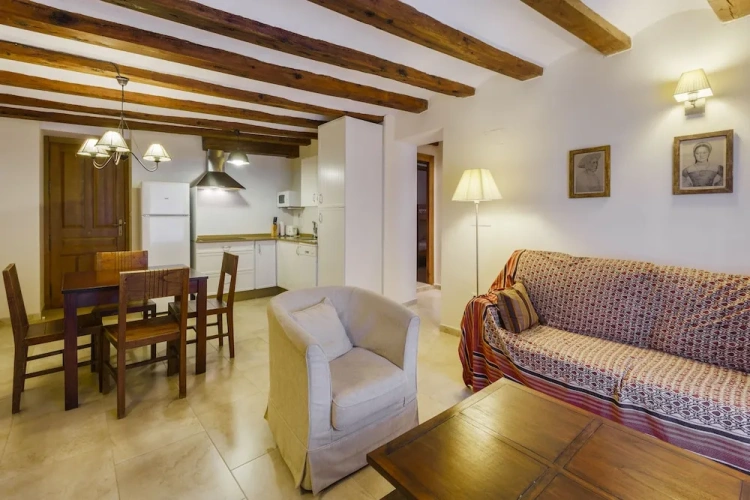 2 Bedrooms Family Apartment