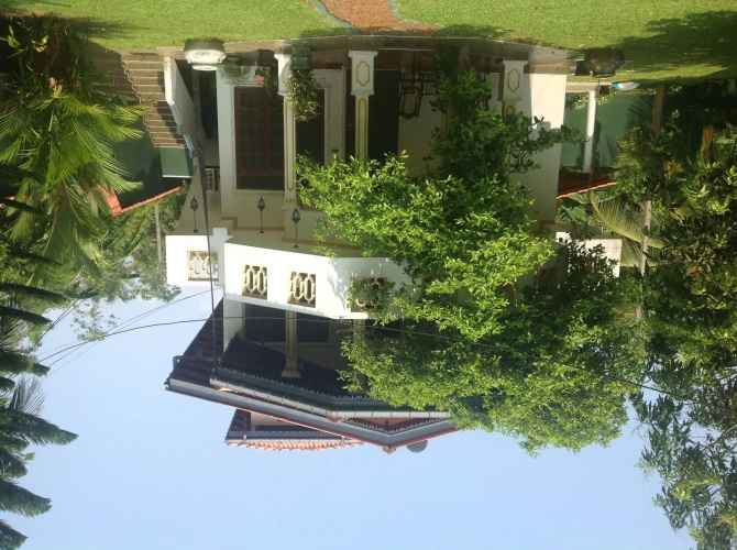Utopia villa