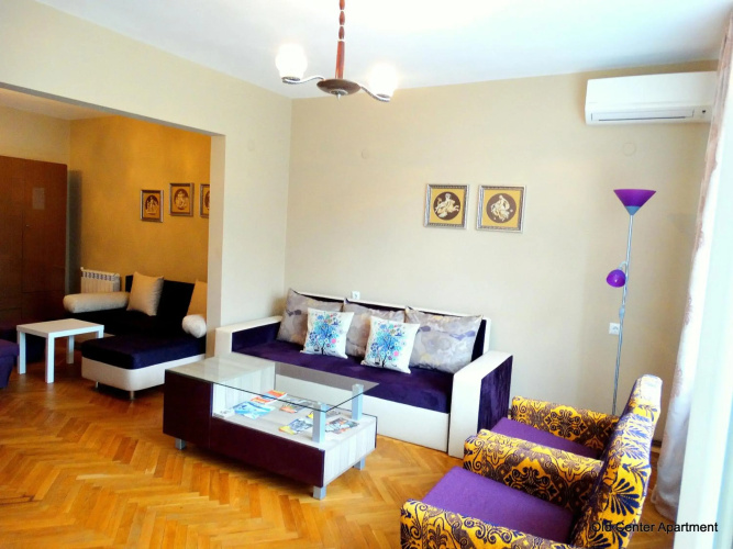 Old Center Apartment