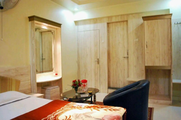 Hotel Nanashree Grand