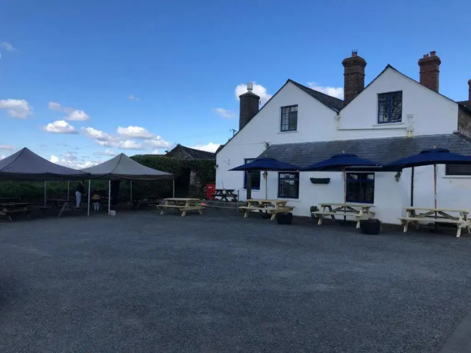 Blue Lion Inn