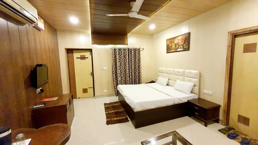 Hotel Amritsar Inn