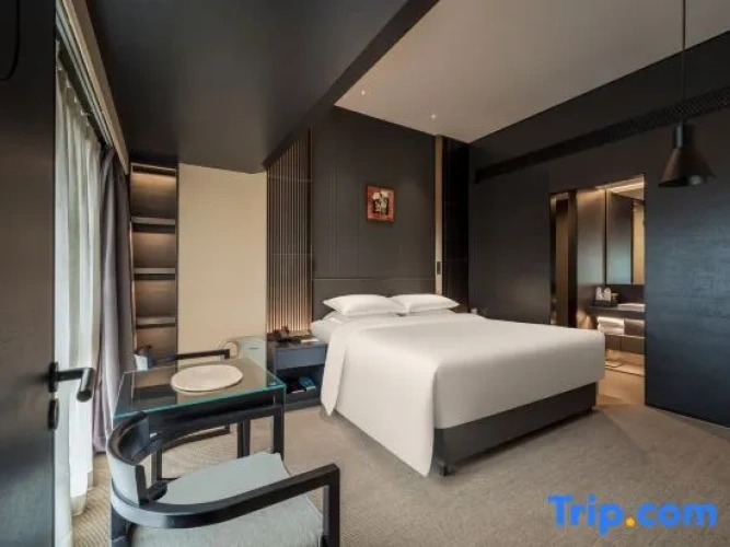 Executive Double Suite