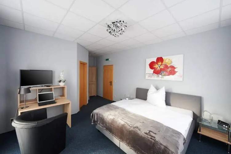 KOMM' IN Hotel