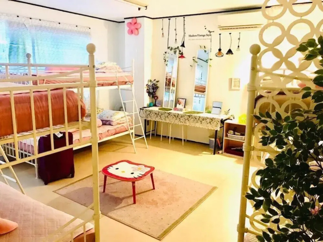 Royal Home