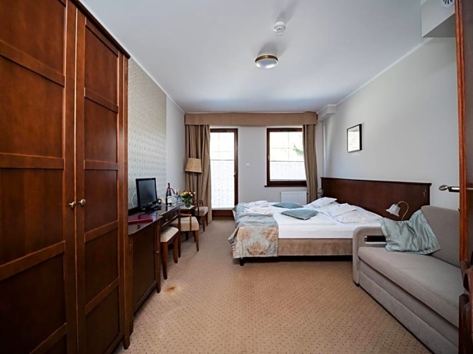 Comfort room