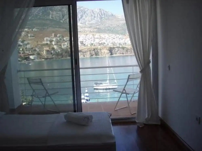 Reyhan Hotel