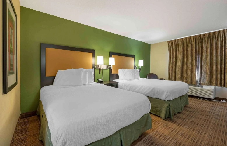 Quadruple Suite
