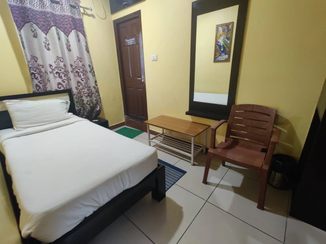 Standard Single room