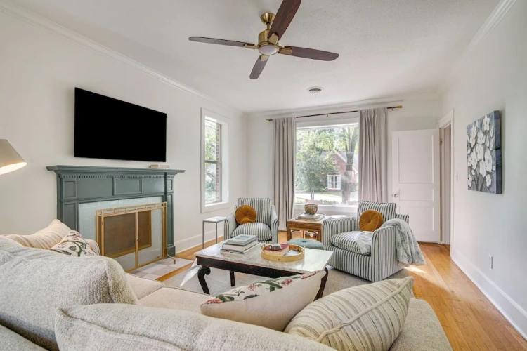 2 Bedrooms Cottage