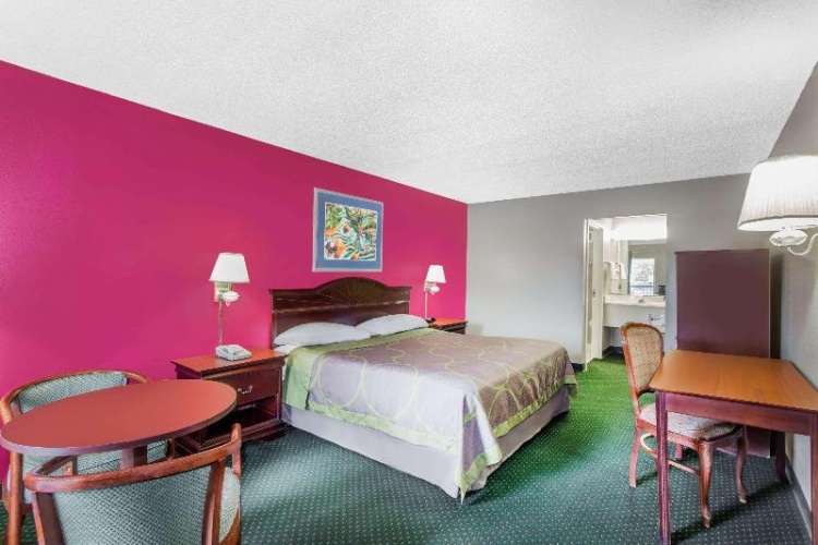Standard Quadruple room