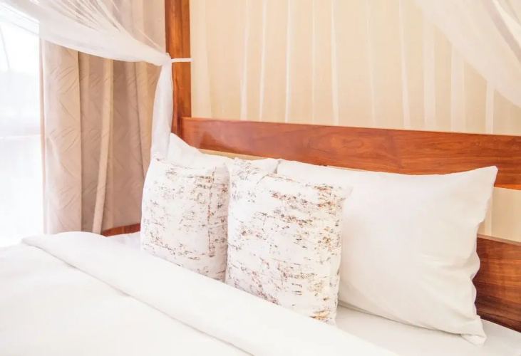 Skylark Hotel