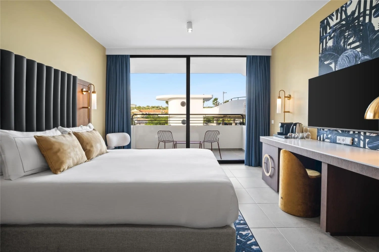 Deluxe Double room