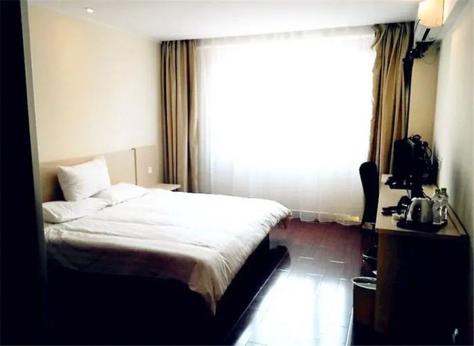 Hanting Hotel (Kunming Chenggong)