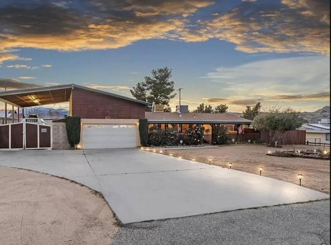 3 Bedrooms Cottage