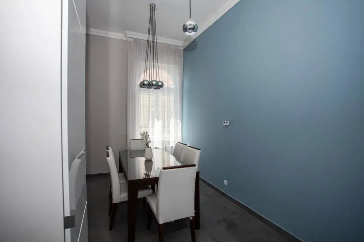 RiverView CityCenter Apartment