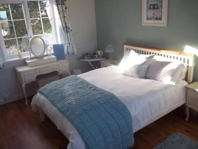 Downsfield Bed and Breakfast