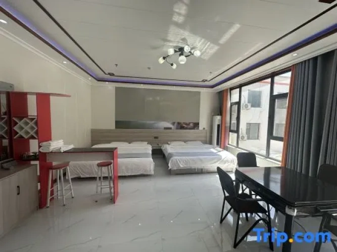 Deluxe Family room