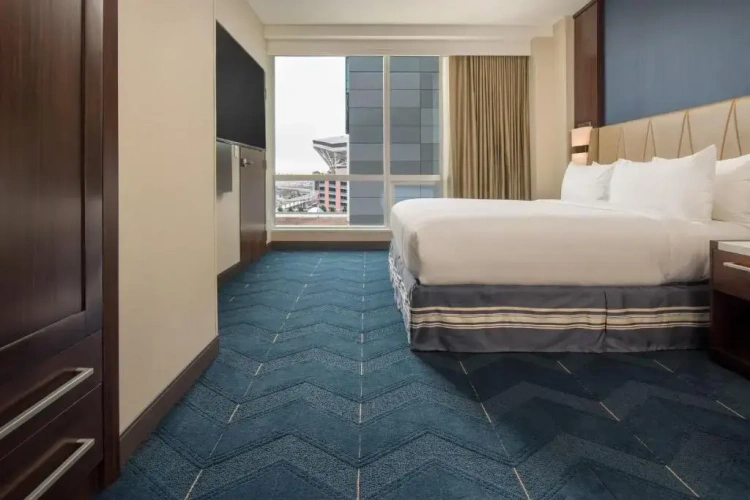 2 Bedrooms Corner Double Suite