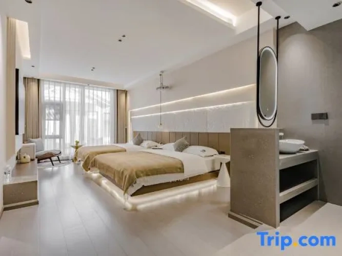 Premier Twin room