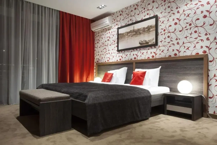Standard Twin room with balcony