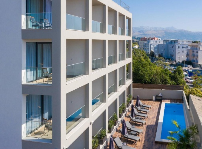 Standard Twin room with sea view