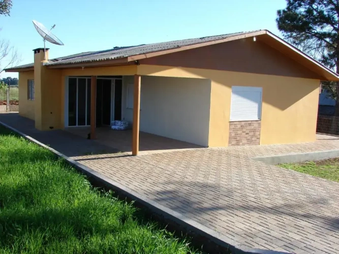 3 Bedrooms Cottage