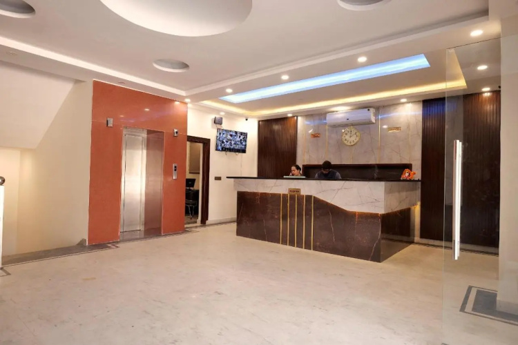 Hotel Sparrow