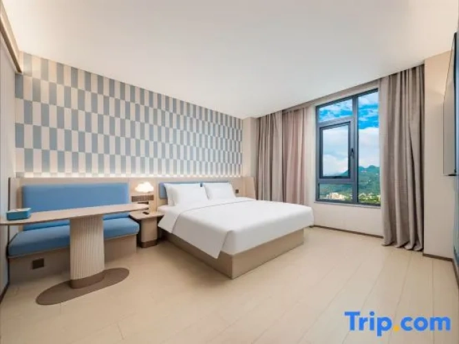 2 Bedrooms Suite