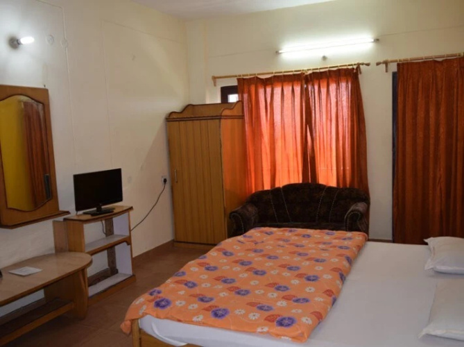 Hotel Pitamber
