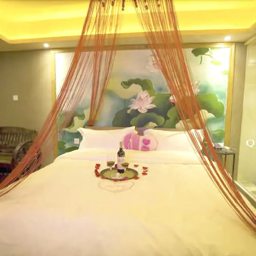 Zuiai Theme Hotel