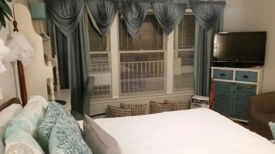 Stockbridge Lakes Bed & Breakfast