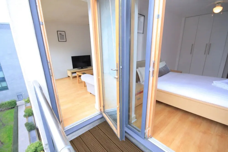Luxury Grand Canal Square Apt